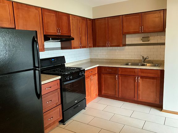 2nd image of 4926 Harold Ave APT 3B