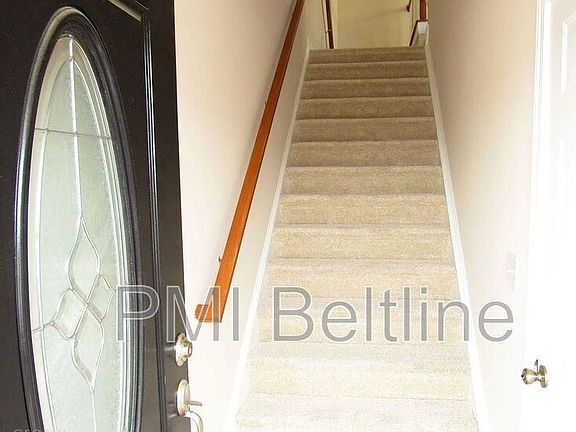 3rd image of 506 Williamson St SE