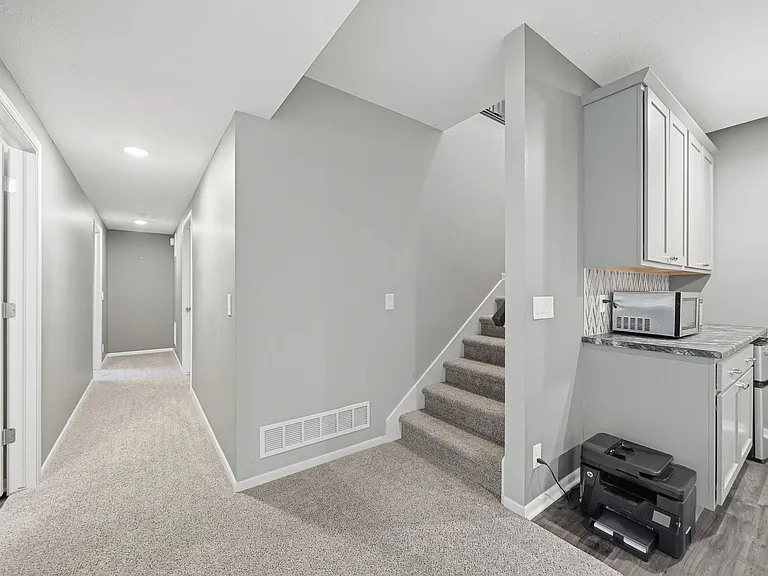 8920 Shadow Creek Ln — Photo 39