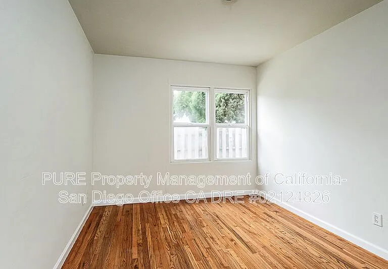 4335 Utah St — Photo 12