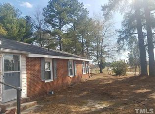 892 Lakewood Rd, Benson, NC 27524