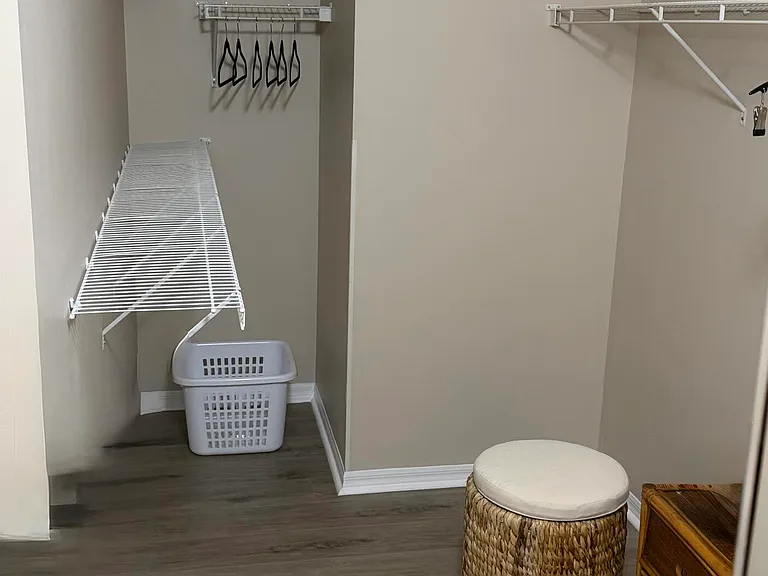 9391 Bridgeport Dr — Photo 33