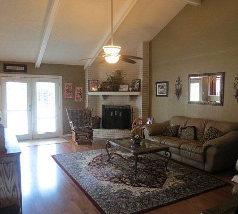 3rd image of 3147 Mariannwood Dr
