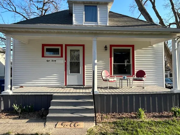 820 W 4th Ave, Mitchell, SD 57301