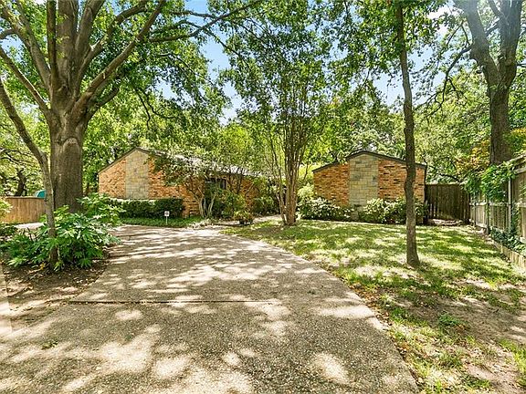 2nd image of 3712 W Green Oaks Blvd
