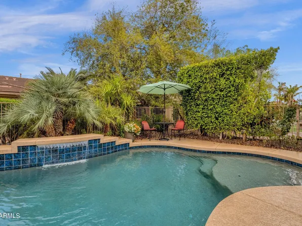 4636 E RAKESTRAW Lane, Gilbert, AZ 85298