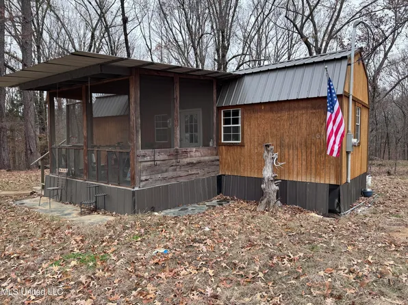 1611 King Rd, Sardis, MS 38666
