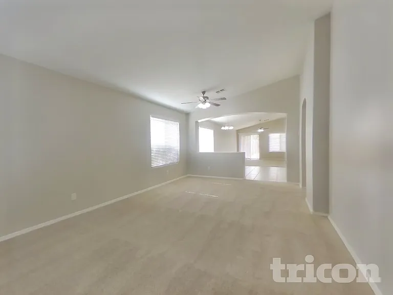 13227 W Port Au Prince Ln — Photo 4