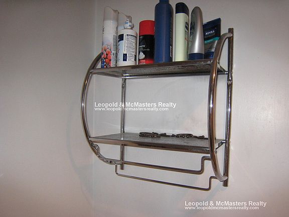 5th image of 56 Egmont St #14