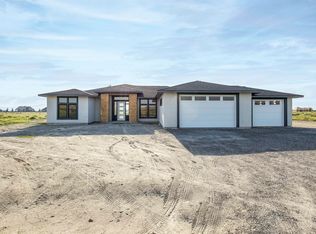 8402 Axil Ln, Pasco, WA 99301