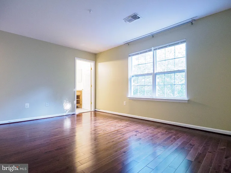 18017 Calabar Dr — Photo 11