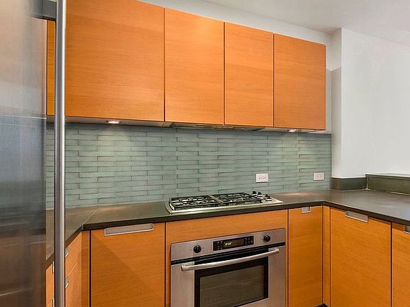 2nd image of 310 W 52nd St APT 5D