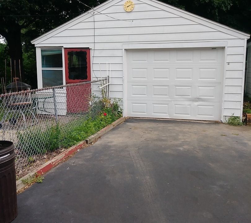 2nd image of 1035 Muirfield Ave