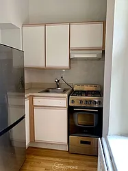 Rented by City Connections Realty