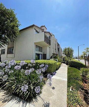 2nd image of 1134 San Gabriel Blvd