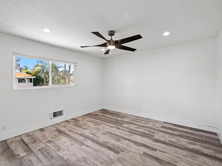 226 Avenida De La Grulla — Photo 8