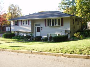362 Sagamore St, Manchester, NH 03104