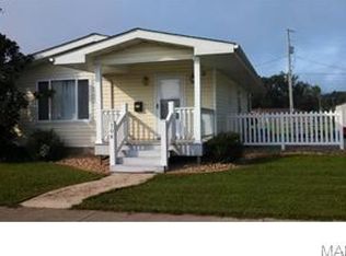 708 S Bond St, Cuba, MO 65453