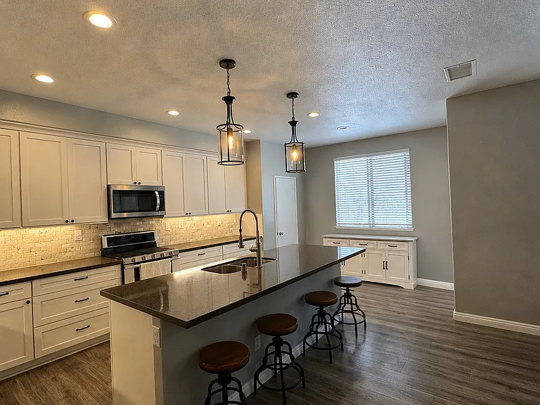 38068 Floral Cir — Photo 3