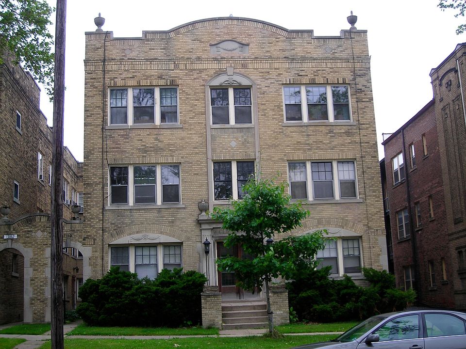 1st image of 1348 W Clifton Blvd APT 3