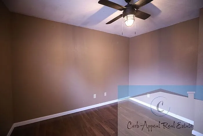 908 E Word Ave — Photo 15
