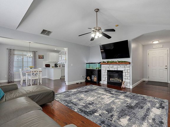 5th image of 294 Canyon Court