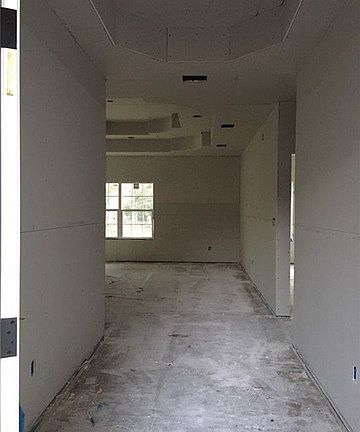2nd image of 118 E Kikipua Ln