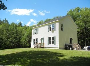 101 Diamond Ln, Hollis Center, ME 04042