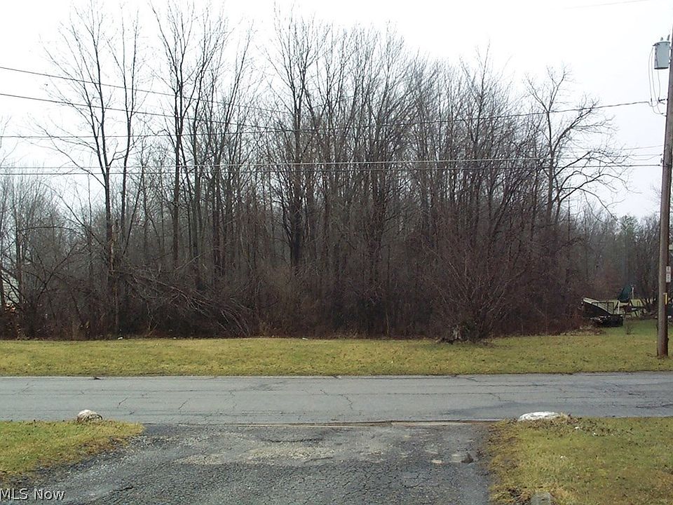 2nd image of W Lincoln St