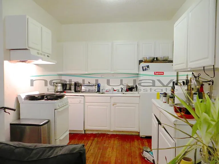 32 Edgerly Rd #1 — Photo 5