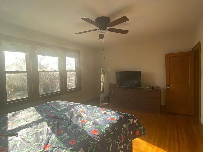 98 Tibet Rd — Photo 9