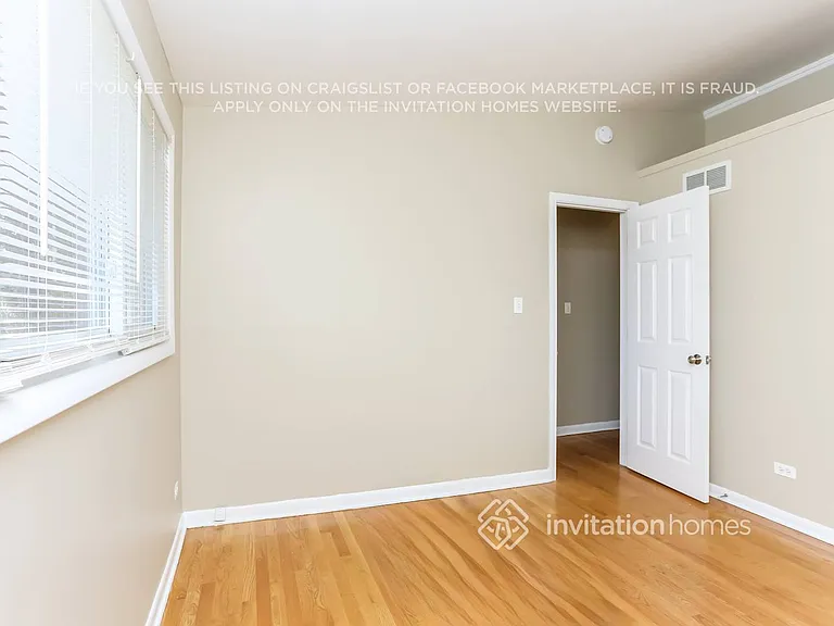 1902 E Evergreen St — Photo 9