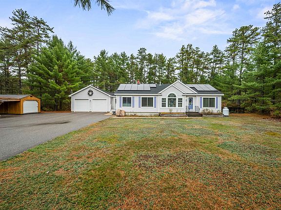 3rd image of 156 Fawn Drive