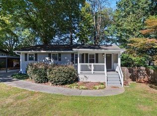 1003 Valley Dr SE, Smyrna, GA 30080