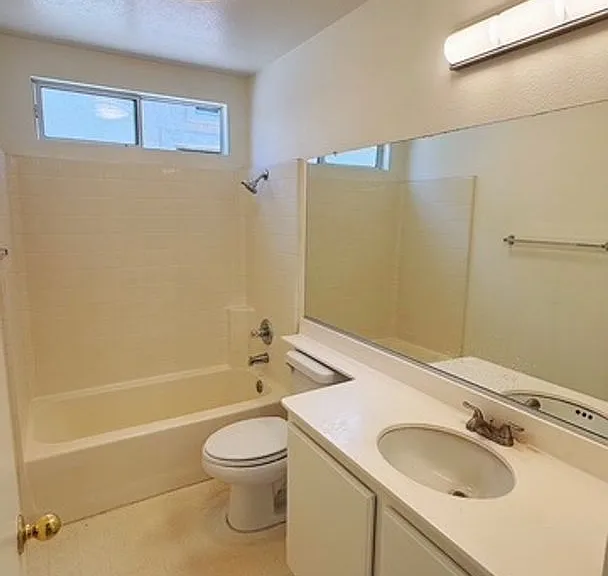7371 Correspondence Dr — Photo 6