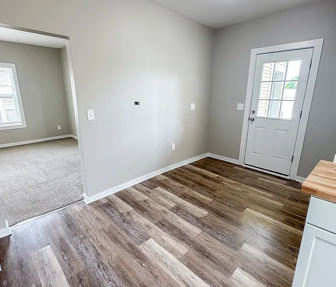 946 Muskegon Ave NW #4 — Photo 3