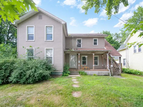 624 N Broad St, Adrian, MI 49221