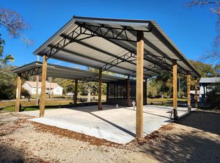 6924 Gardenia St, Wewahitchka, FL 32465