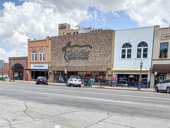 2nd image of 130 W Randolph Ave