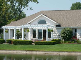 11720 N Ogden Dr, Syracuse, IN 46567