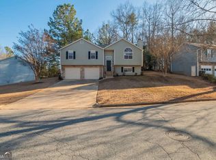 6305 Holborne Ln, Douglasville, GA 30134
