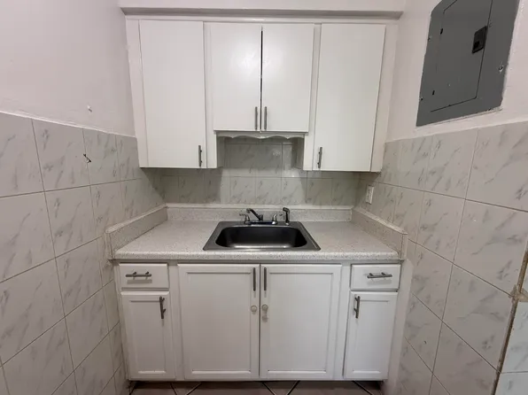 6014 Fillmore St APT 4E, Hollywood, FL 33024