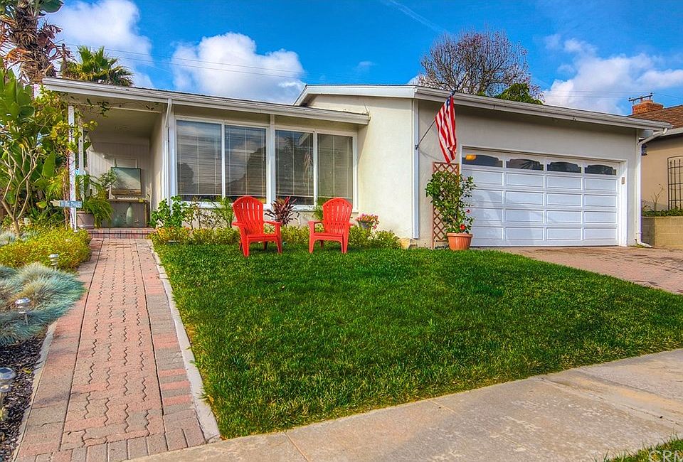1st image of 641 Sandpiper Dr