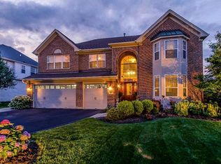 5610 Highland Dr, Palatine, IL 60067