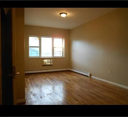 459 E 181st St #3 — Photo 14