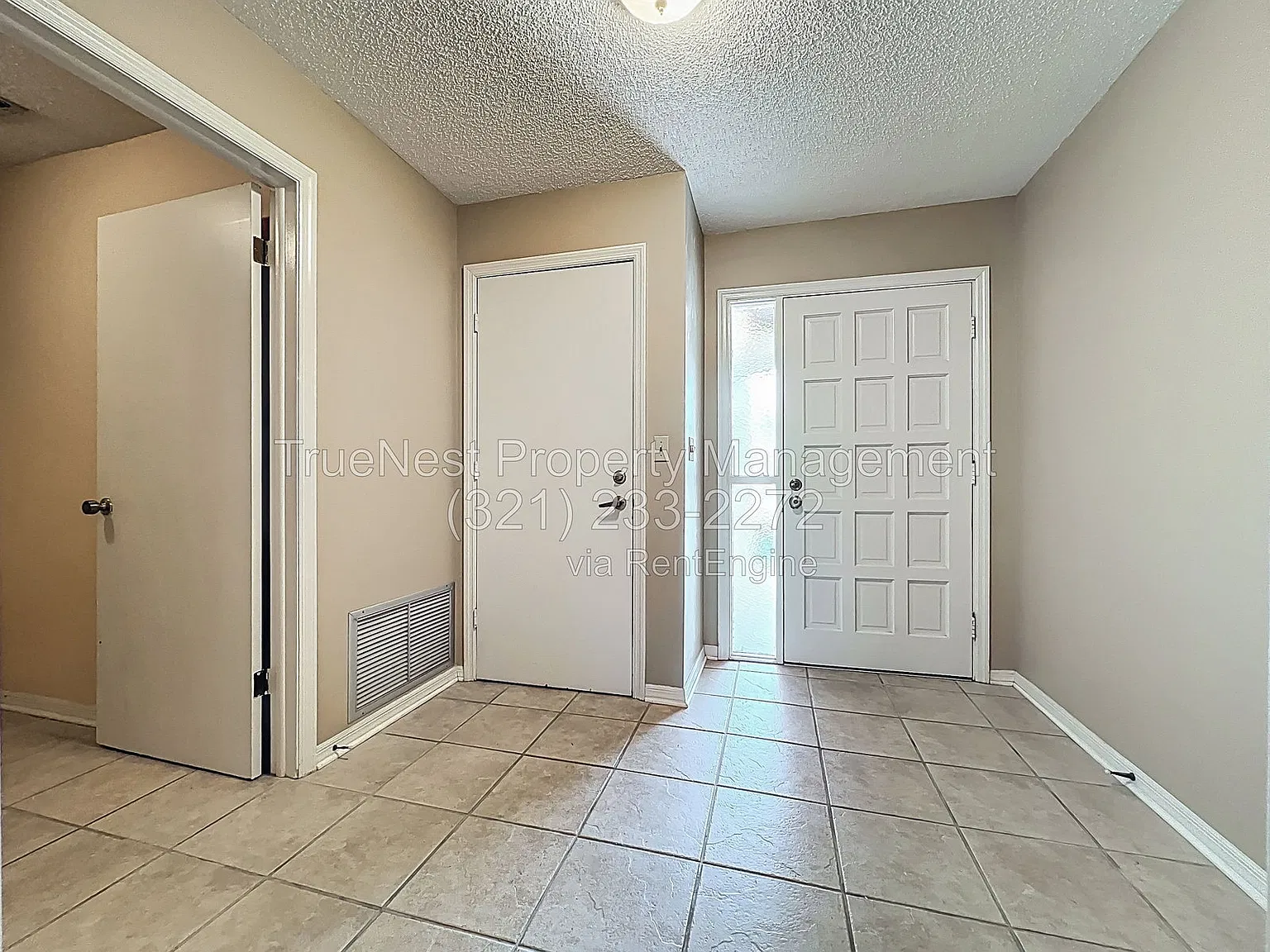 2 bed, 2.0 bath, 1336 sqft, $2,395 — Photo 4
