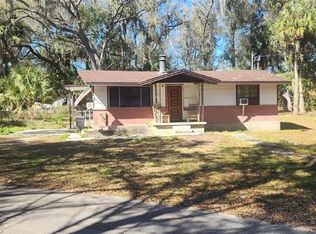 661 NE 12th Ter, Crystal River, FL 34428