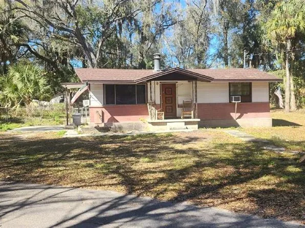 661 NE 12th Ter, Crystal River, FL 34428