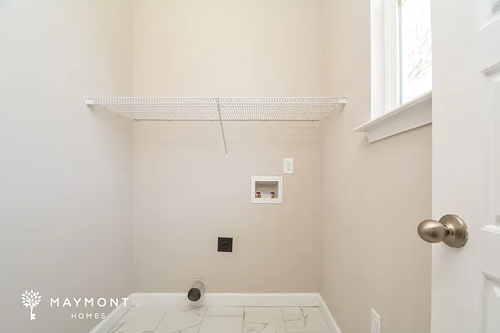 292 Bridge St — Photo 11