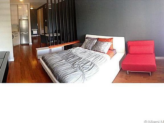 3rd image of 2445 Lake Pancoast Dr APT 16